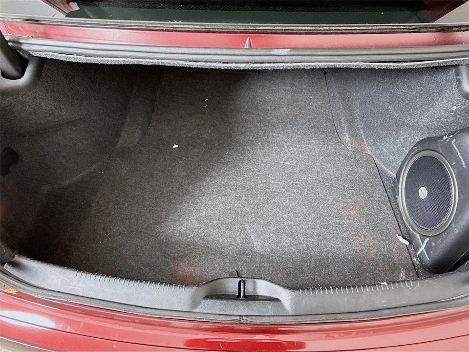 2023 Chrysler 300 (2005-2023) - Image 14 of 30