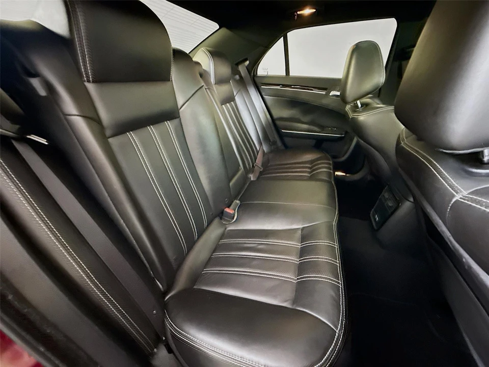 2023 Chrysler 300 (2005-2023) - Image 15 of 21