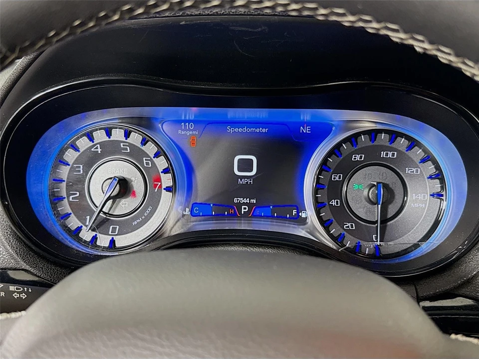 2023 Chrysler 300 (2005-2023) - Image 4 of 21