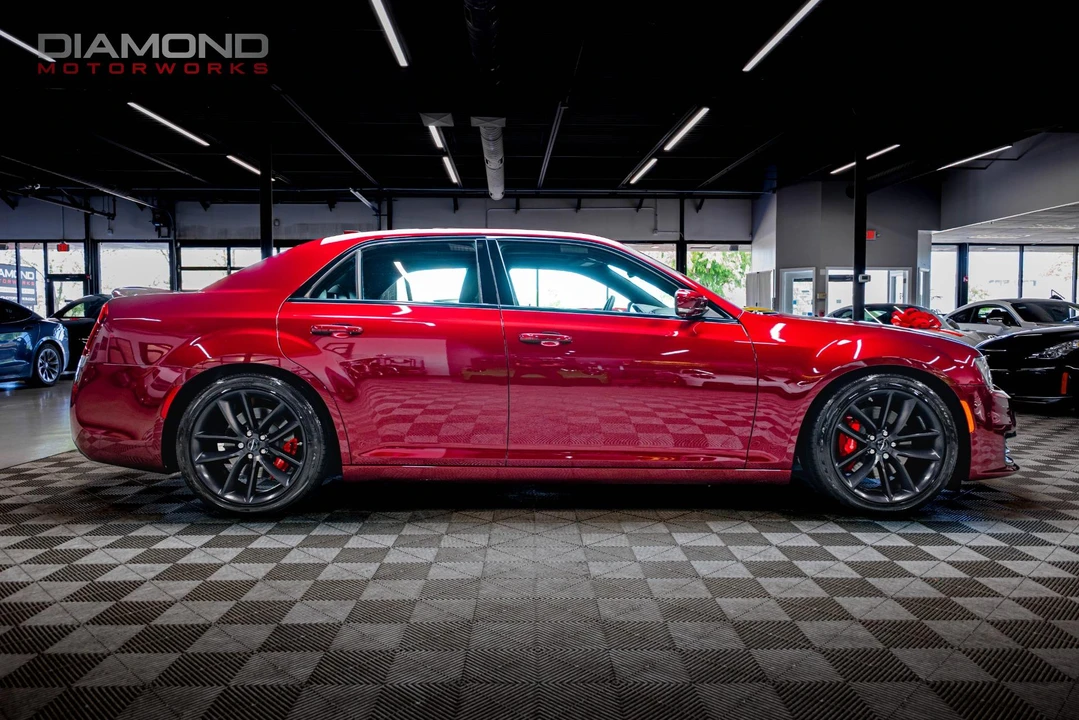 2023 Chrysler 300 (2005-2023) - Image 12 of 19