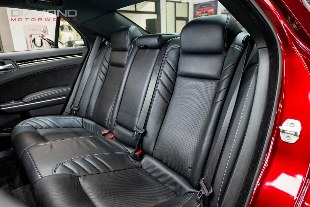 2023 Chrysler 300 (2005-2023) - Image 15 of 19