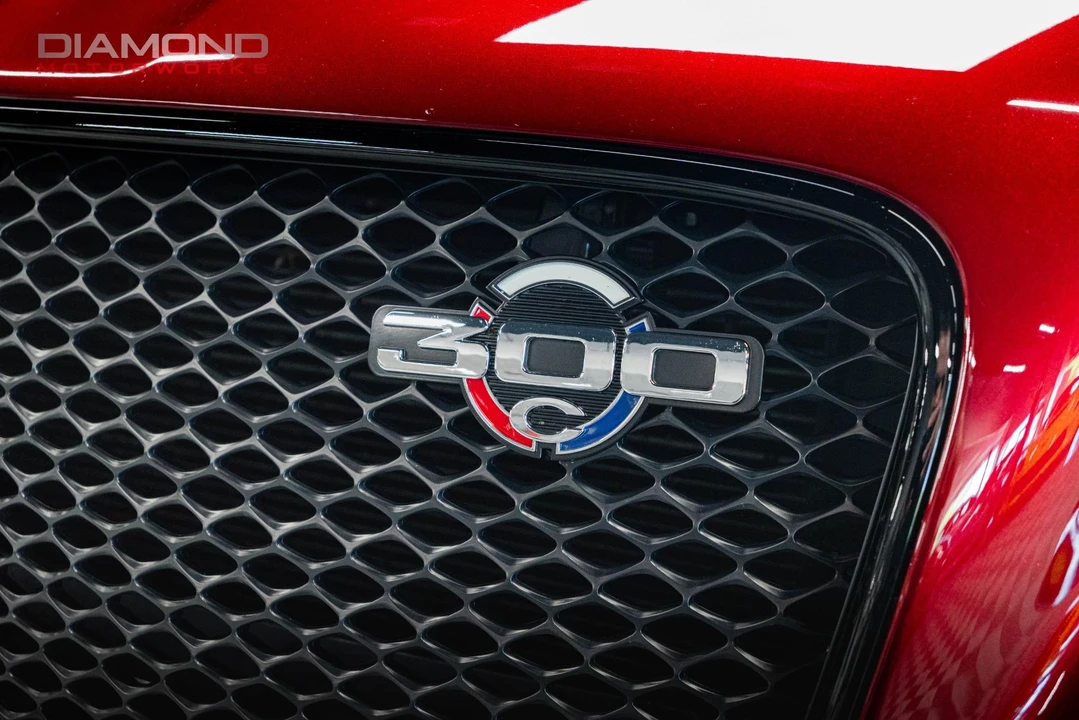 2023 Chrysler 300 (2005-2023) - Image 5 of 19