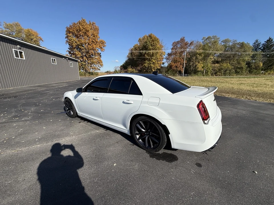 2023 Chrysler 300 (2005-2023) - Image 12 of 19