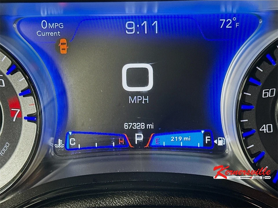 2023 Chrysler 300 (2005-2023) - Image 15 of 21