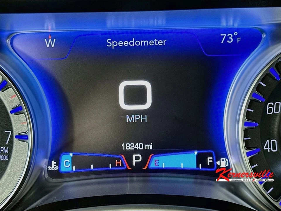 2023 Chrysler 300 (2005-2023) - Image 15 of 24