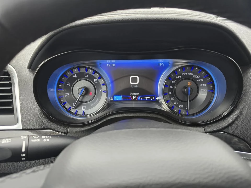 2023 Chrysler 300 (2005-2023) - Image 12 of 20