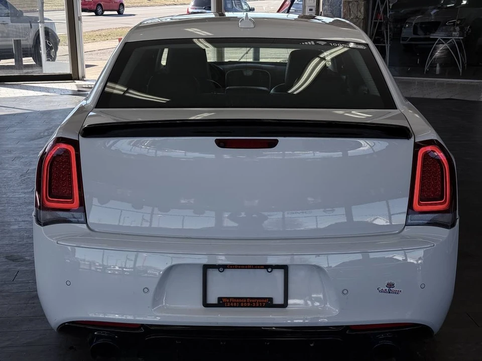 2023 Chrysler 300 (2005-2023) - Image 12 of 21