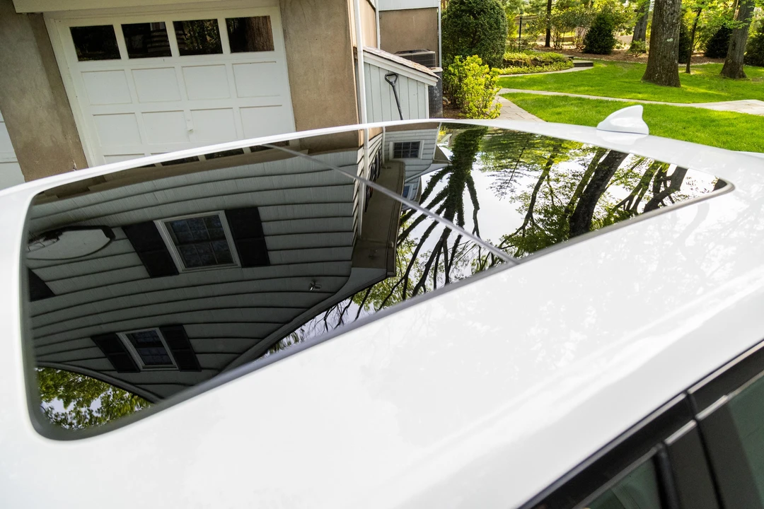 2023 Chrysler 300 (2005-2023) - Image 24 of 31