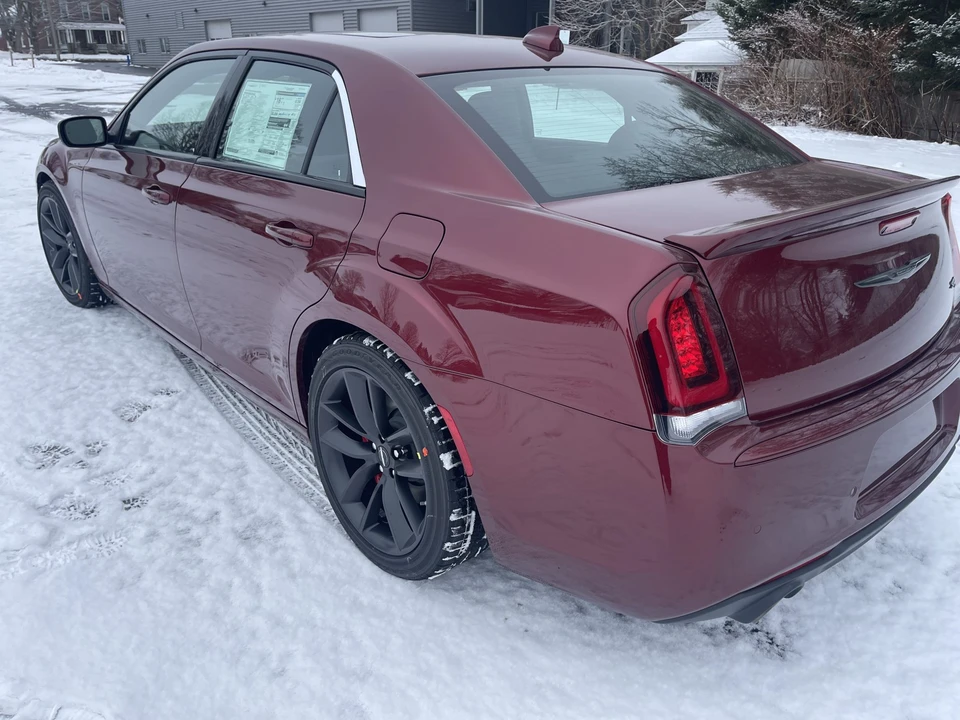 2023 Chrysler 300 (2005-2023) - Image 21 of 31