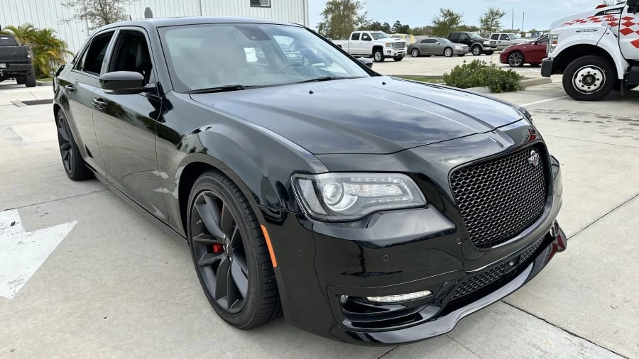 2023 Chrysler 300 (2005-2023) - Image 4 of 9