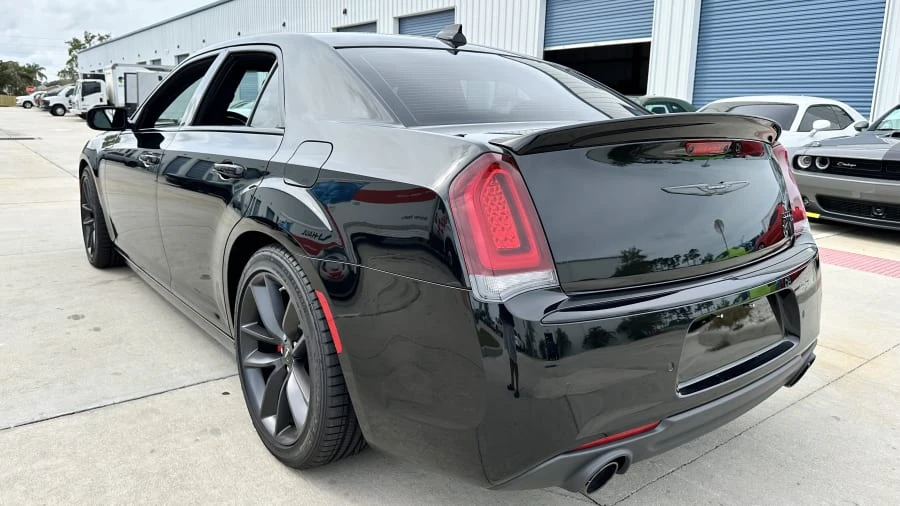2023 Chrysler 300 (2005-2023) - Image 5 of 9