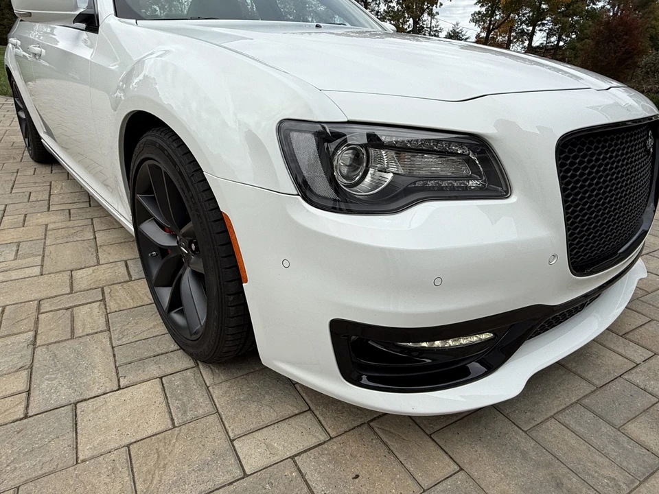 2023 Chrysler 300 (2005-2023) - Image 21 of 31