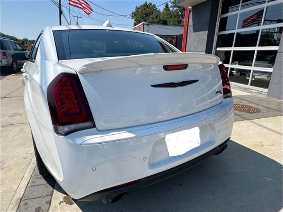 2023 Chrysler 300 (2005-2023) - Image 3 of 27