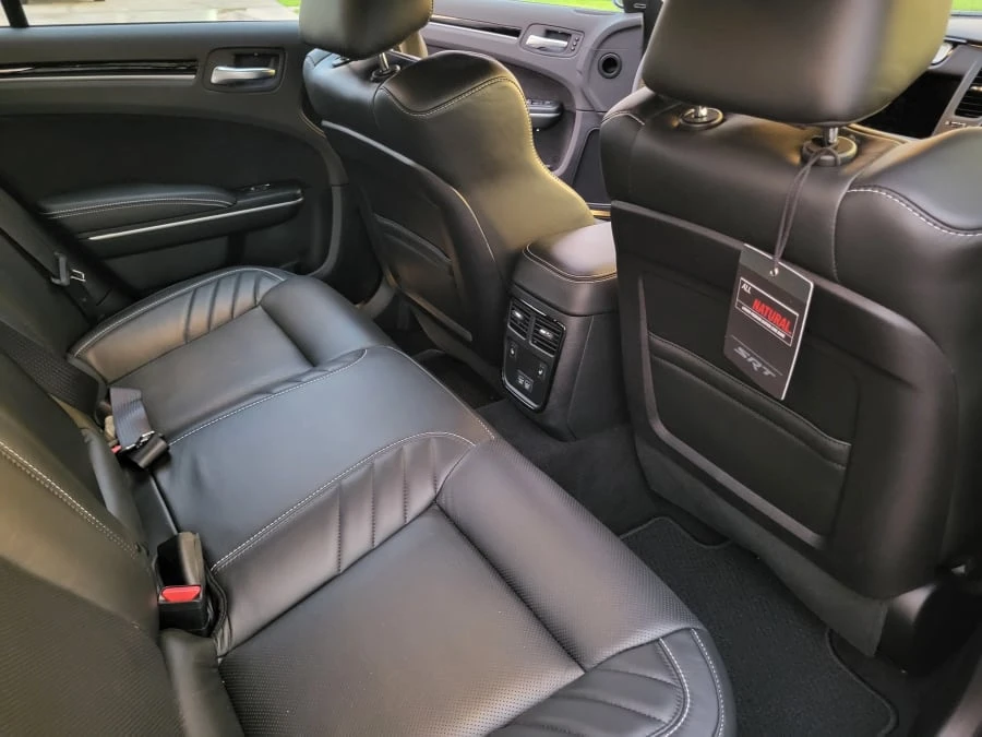 2023 Chrysler 300 (2005-2023) - Image 13 of 18