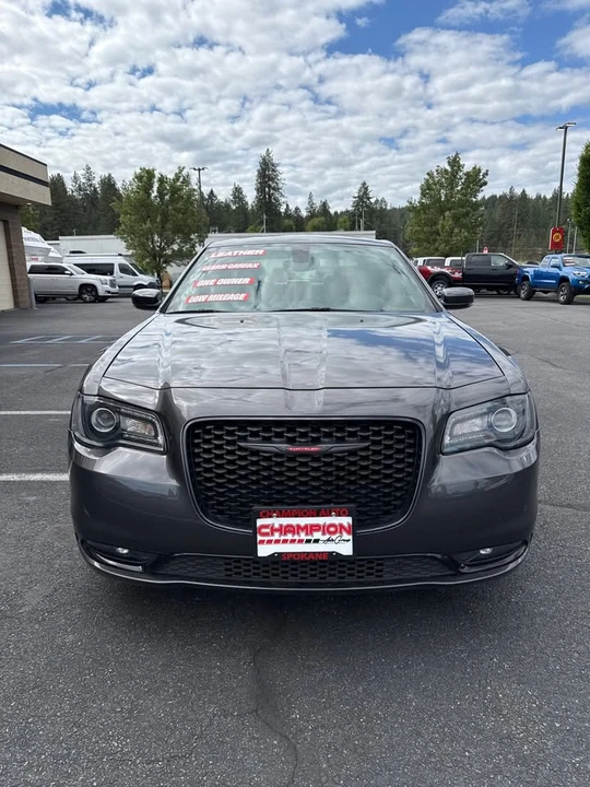 2023 Chrysler 300 (2005-2023) - Image 3 of 19