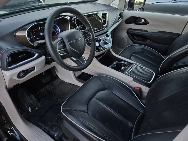 2023 Chrysler - Image 8 of 21