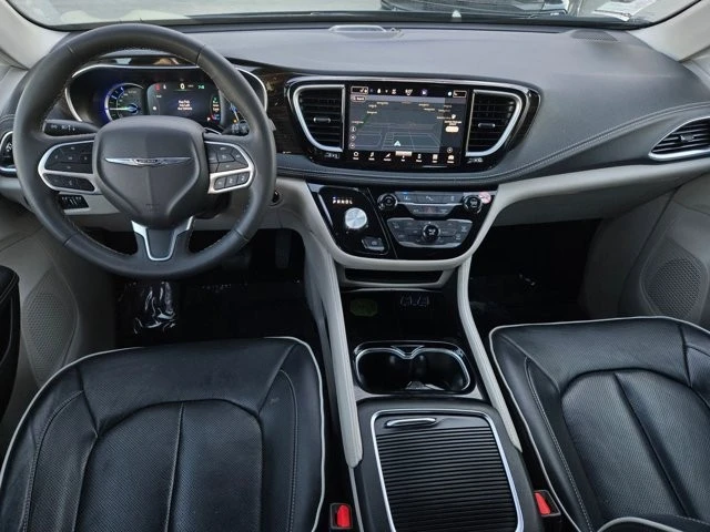 2023 Chrysler - Image 14 of 21