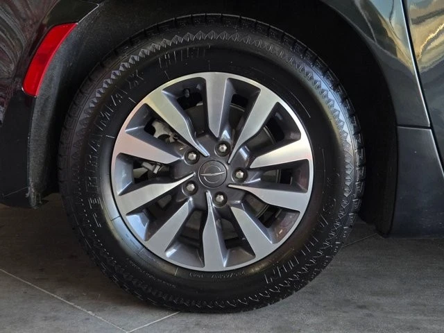 2023 Chrysler - Image 5 of 21
