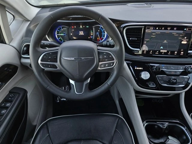 2023 Chrysler - Image 13 of 21