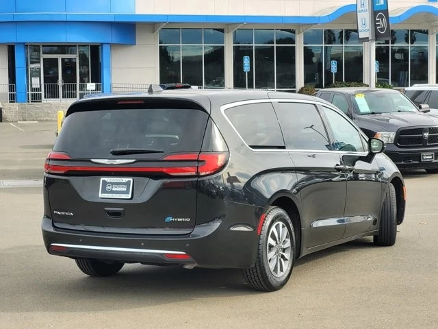 2023 Chrysler - Image 5 of 12