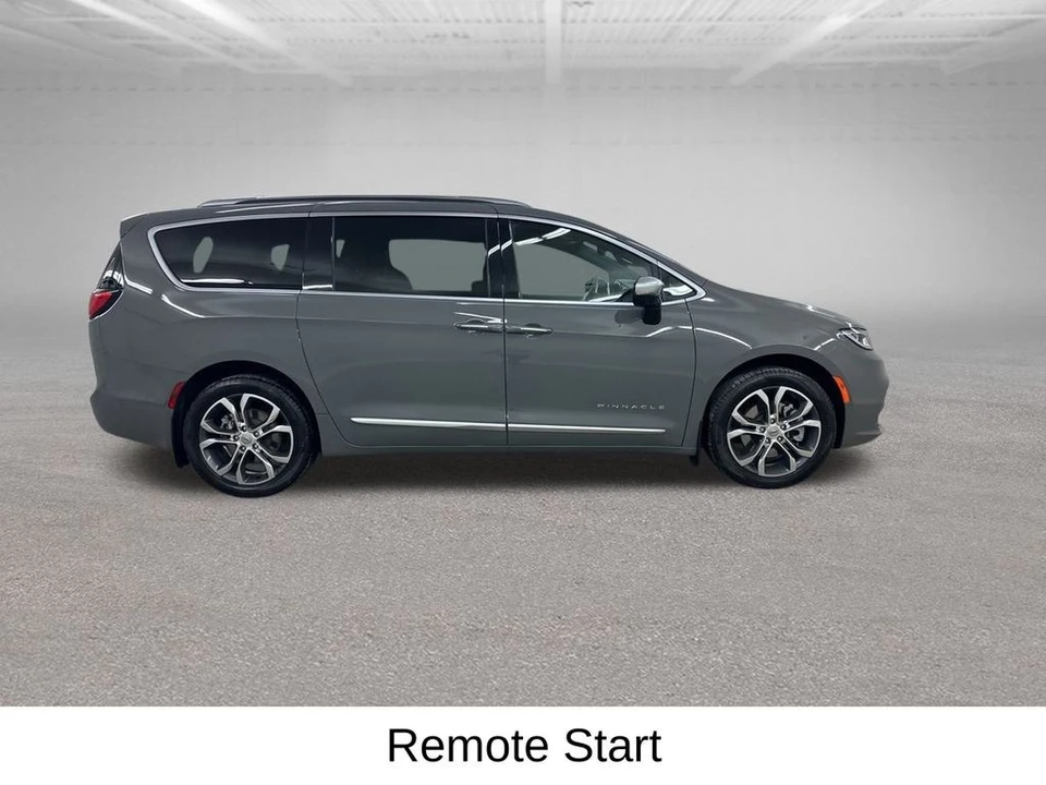2023 Chrysler - Image 15 of 21
