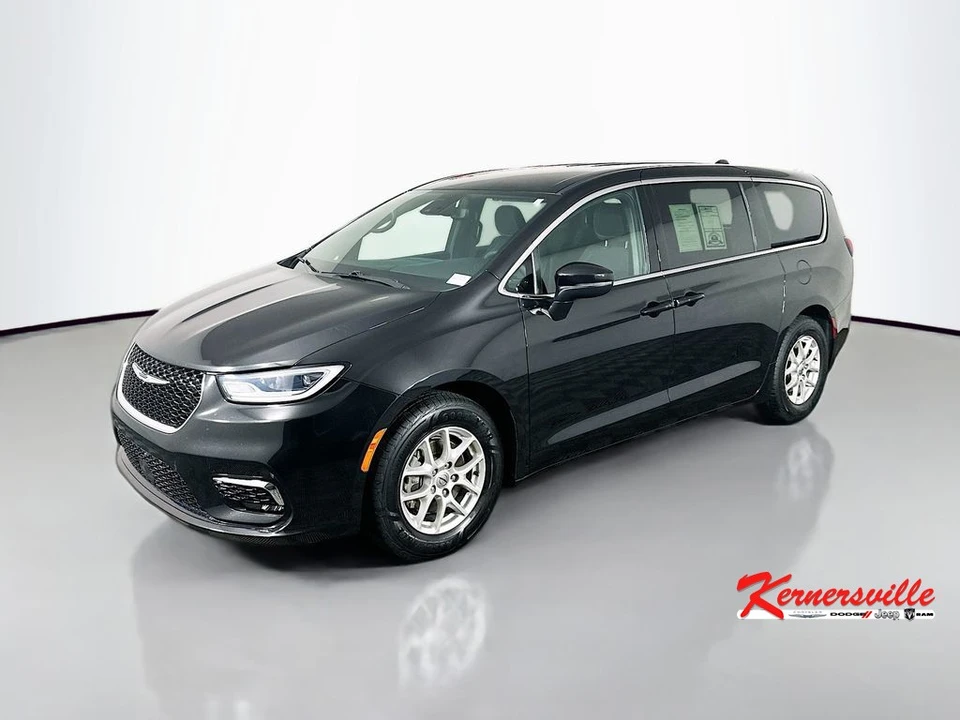 2023 Chrysler - Image 3 of 21
