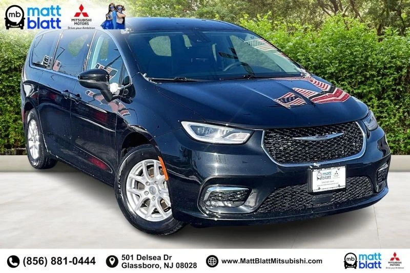 2023 Chrysler - Image 2 of 12