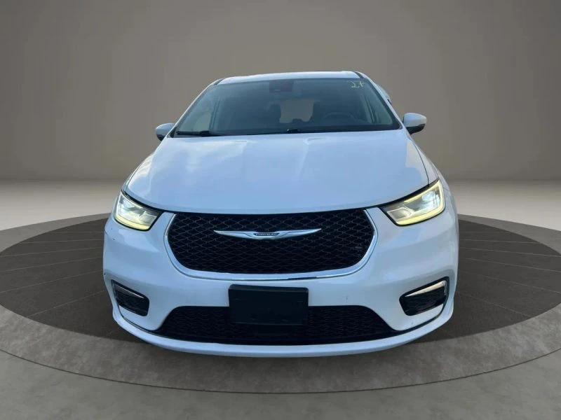2023 Chrysler - Image 2 of 12