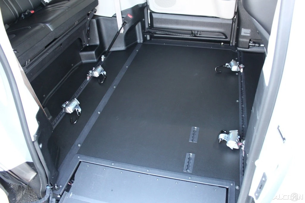 2023 Chrysler - Image 12 of 12