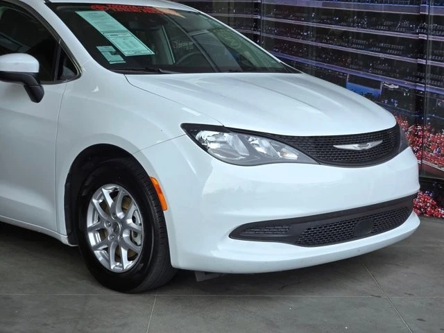 2023 Chrysler - Image 2 of 21