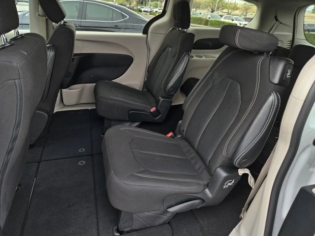 2023 Chrysler - Image 11 of 21