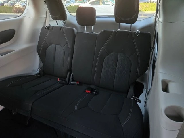 2023 Chrysler - Image 12 of 21
