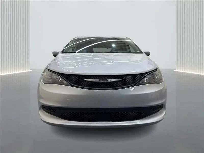 2023 Chrysler - Image 8 of 12