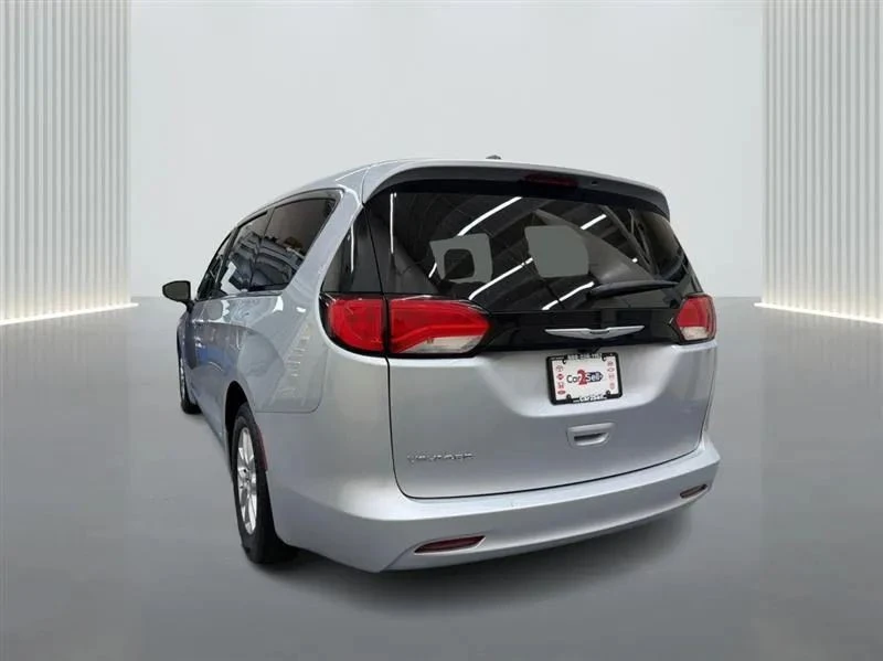 2023 Chrysler - Image 3 of 12