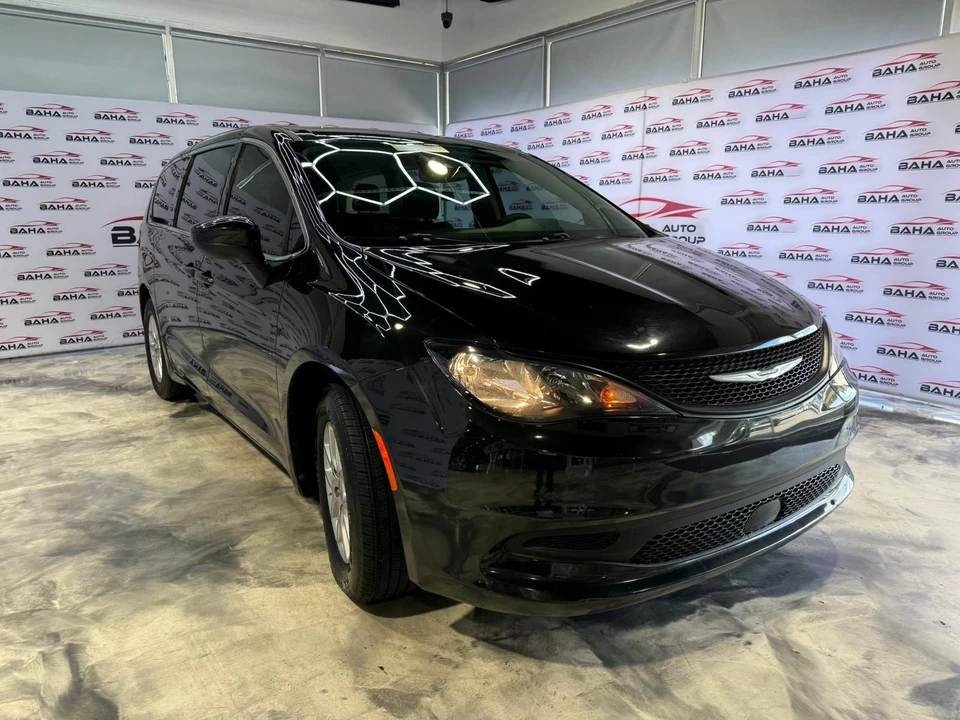 2023 Chrysler - Image 4 of 21