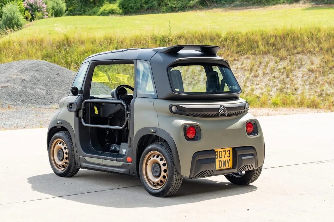 2023 Citroen Ami Electric - Image 7 of 31