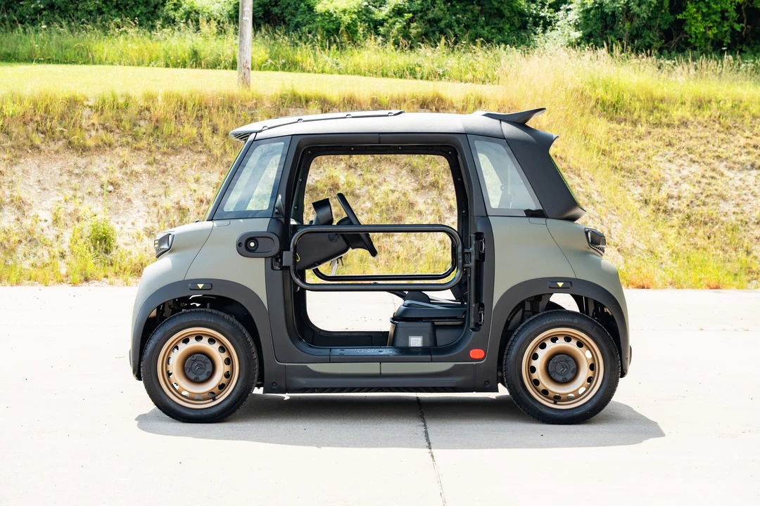 2023 Citroen Ami Electric - Image 9 of 31