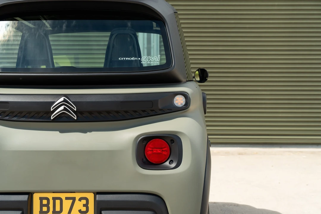 2023 Citroen Ami Electric - Image 23 of 31