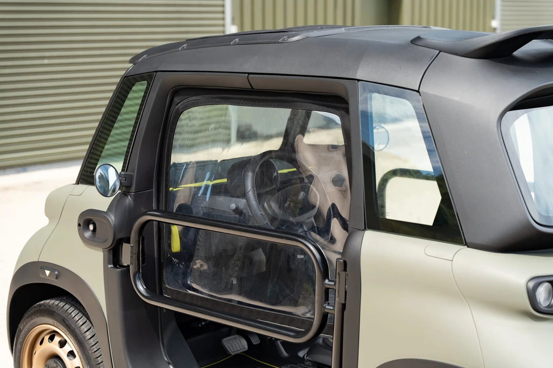 2023 Citroen Ami Electric - Image 27 of 31
