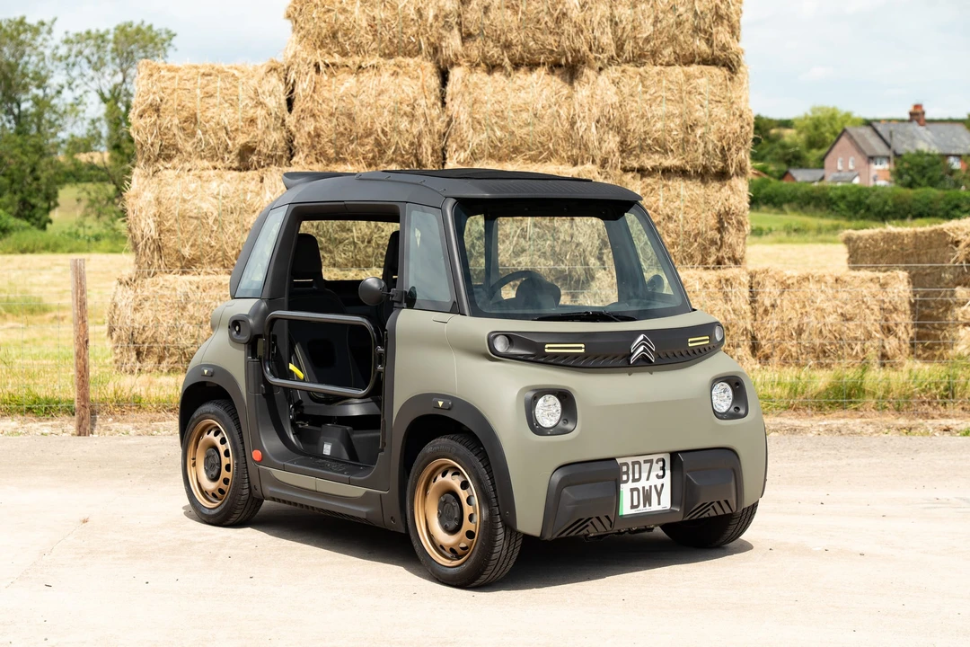 2023 Citroen Ami Electric - Image 2 of 31