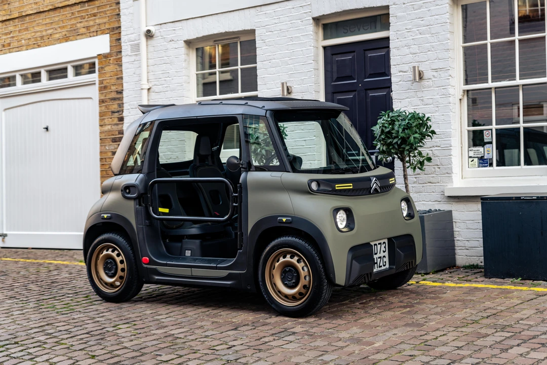 2023 Citroen Ami Electric - Image 8 of 31