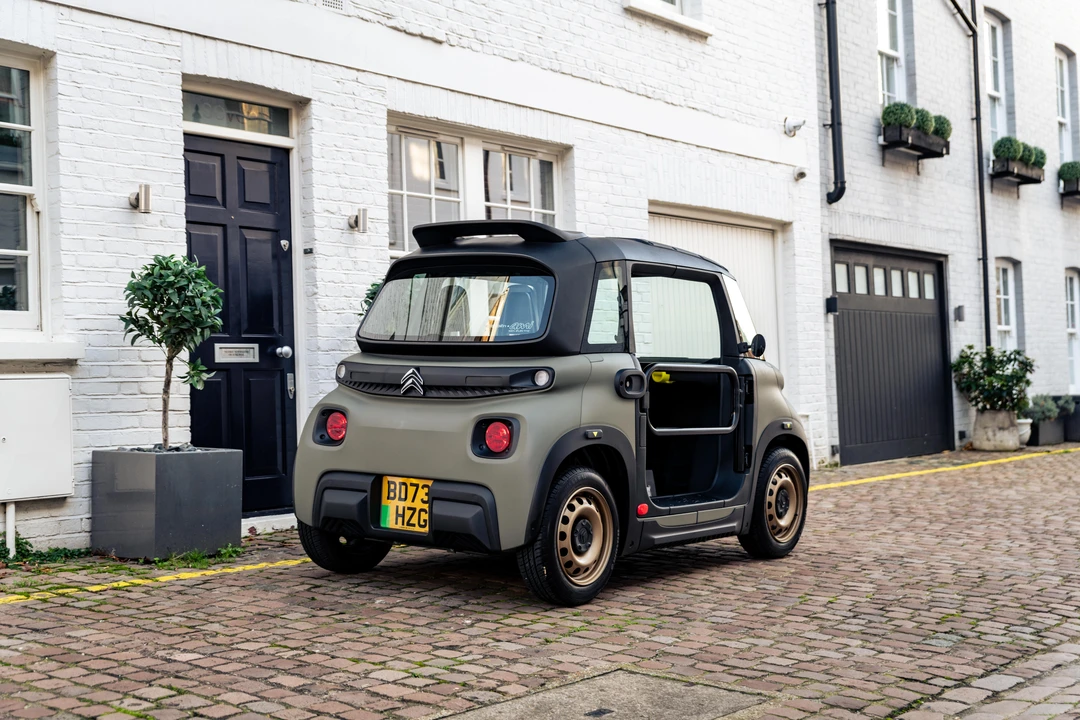 2023 Citroen Ami Electric - Image 13 of 31