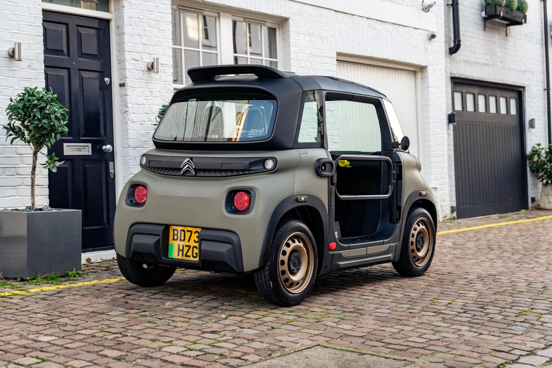 2023 Citroen Ami Electric - Image 14 of 31