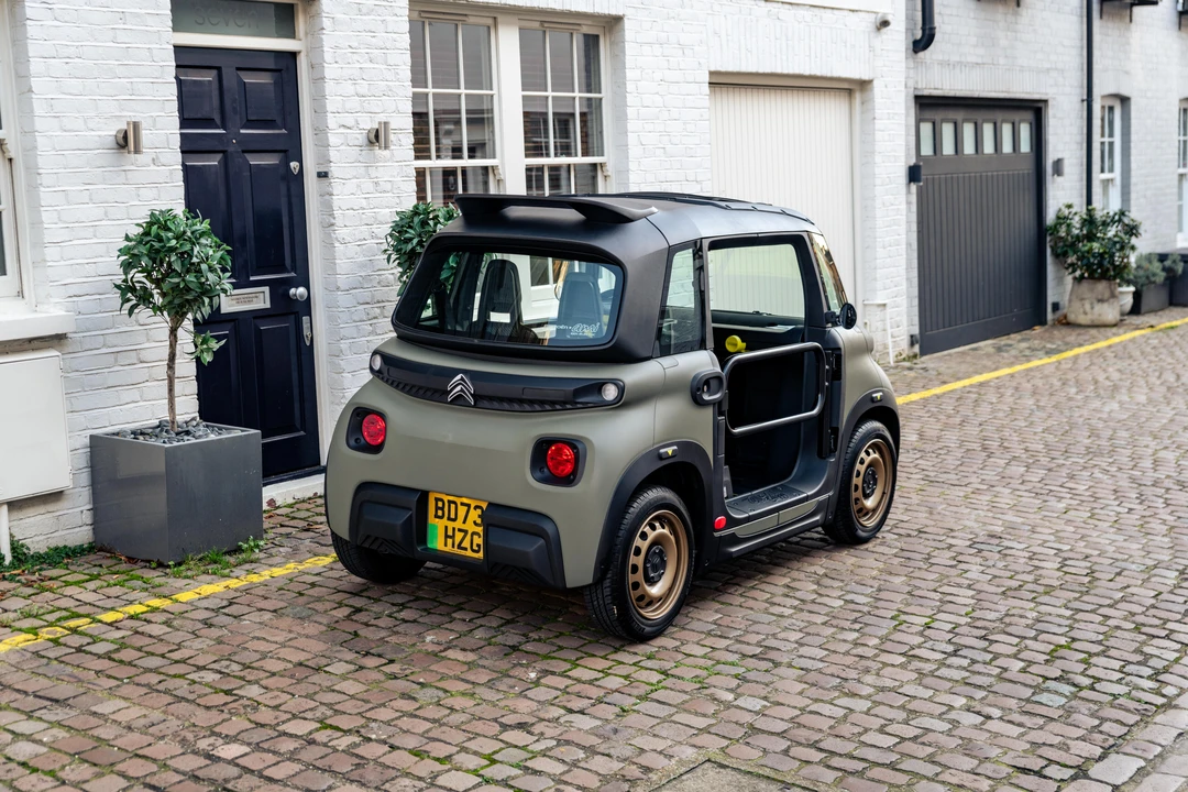 2023 Citroen Ami Electric - Image 16 of 31