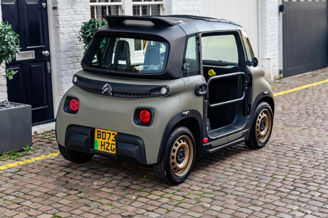 2023 Citroen Ami Electric - Image 18 of 31