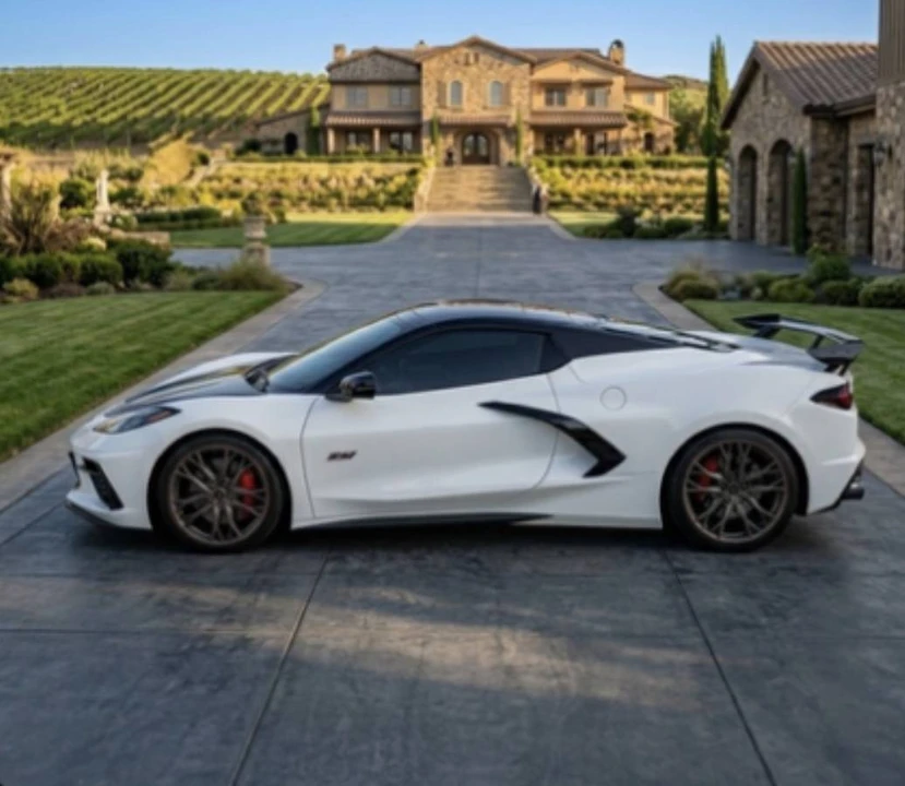 2023 Chevrolet Corvette C8 Z06 - Image 5 of 12