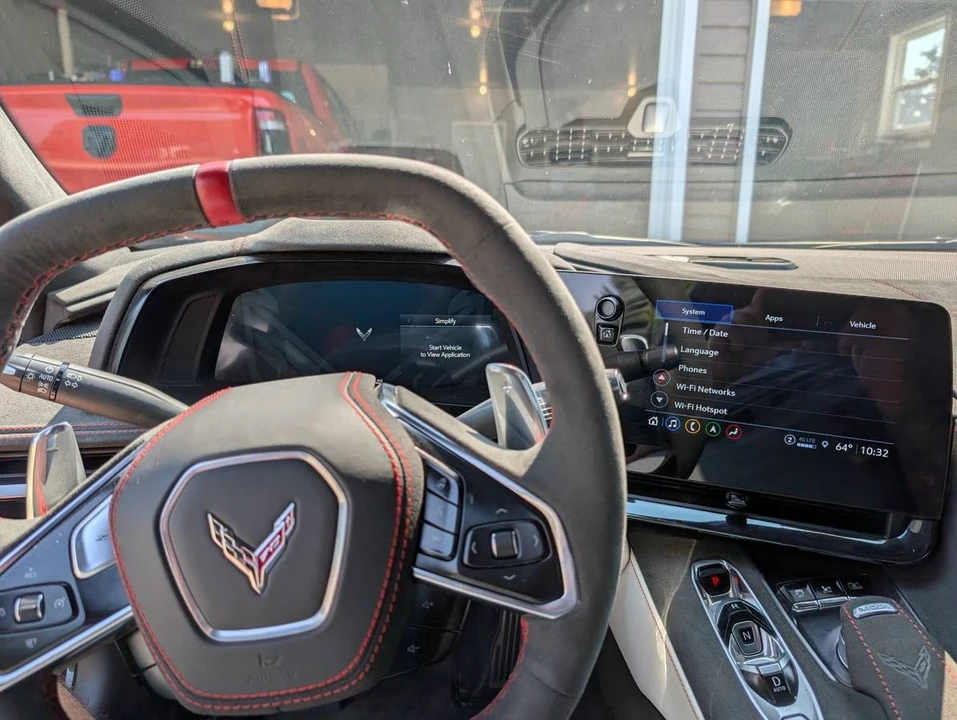 2023 Chevrolet Corvette C8 - Image 8 of 10