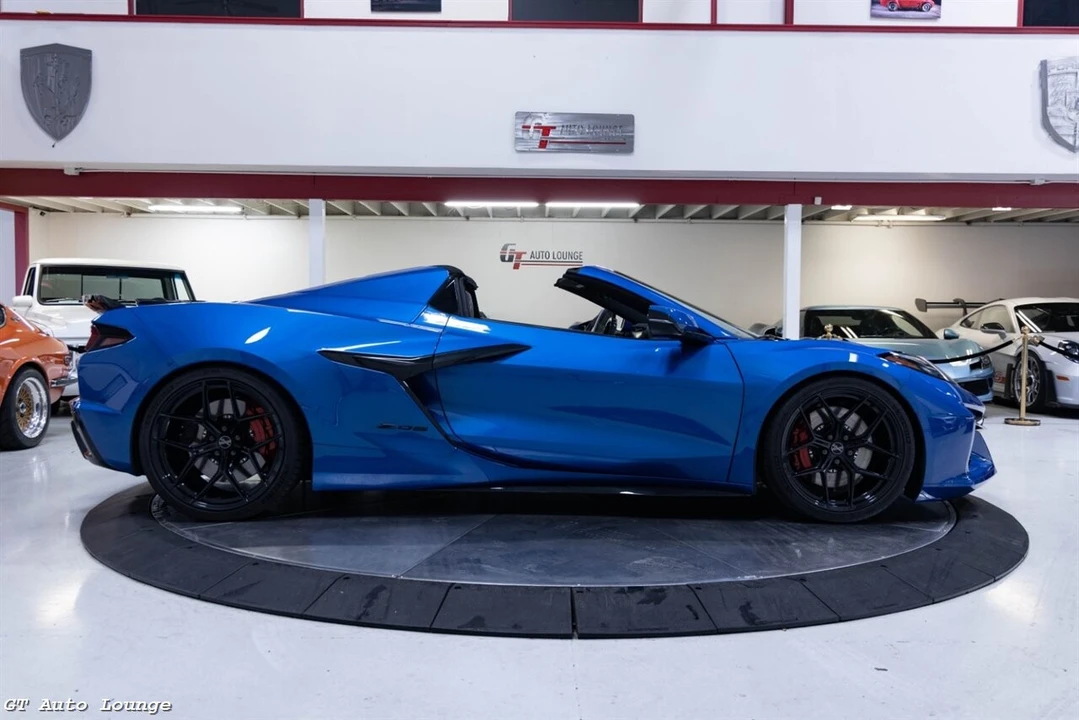 2023 Chevrolet Corvette C8 Z06 - Image 3 of 4