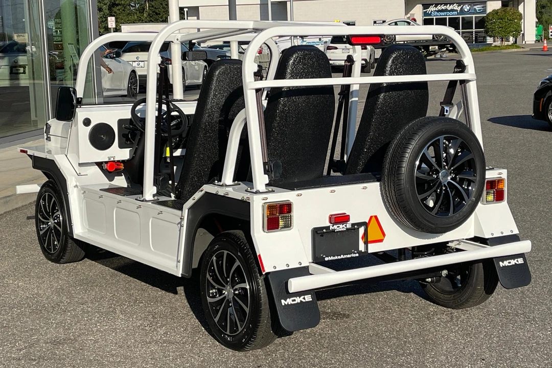 2023 Cruise Car eMoke - Image 4 of 31