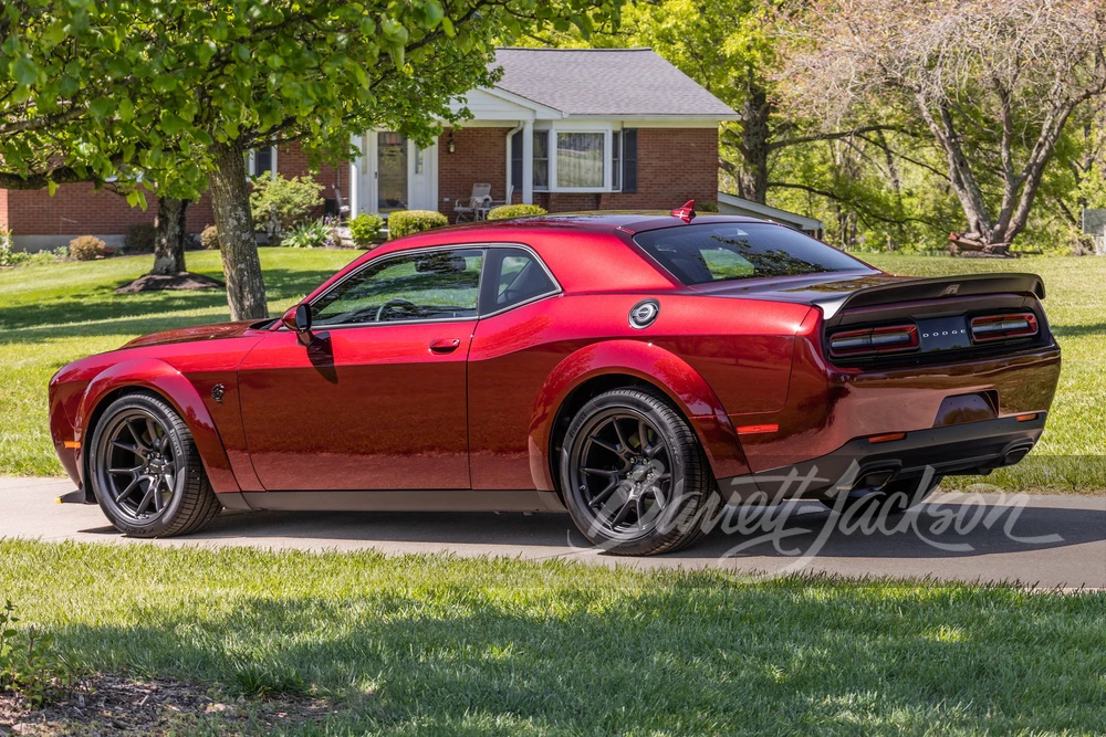2023 Dodge Challenger SRT Hellcat 3rd Gen - Image 9 of 15